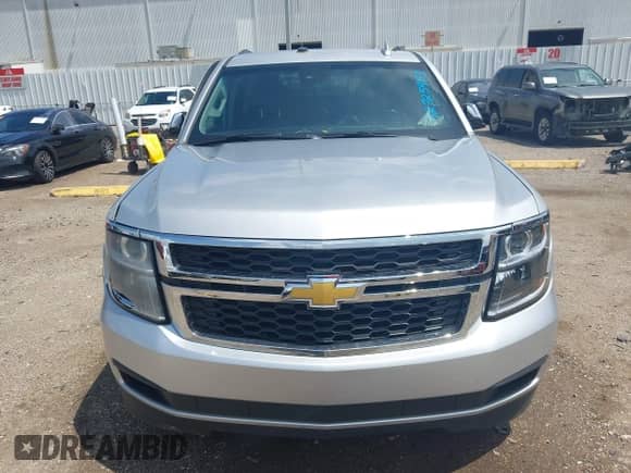 2019 Chevrolet Suburban LT с VIN 1GNSKHKC0KR397479, выставлен на аукционе IAAI как лот 42725453 с пробегом 39 423 миль миль и . История ставок и продаж доступна на DreamBid. Изображение 12.