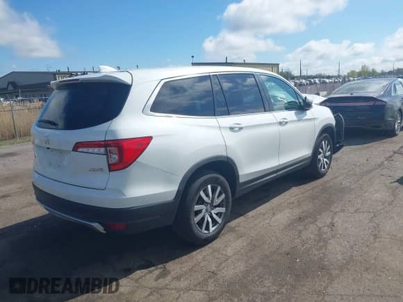 2020 Honda Pilot EX с VIN 5FNYF6H38LB025981, выставлен на аукционе IAAI как лот 42200857 с пробегом 133 941 миль миль и . История ставок и продаж доступна на DreamBid. Изображение 4.