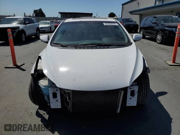 2014 Hyundai Elantra with VIN KMHDH6AH3EU028162, listed as a Copart auction lot 68390235 with 136,877 mi miles and Salvage title. Bid and sale history available at DreamBid. Image 5.