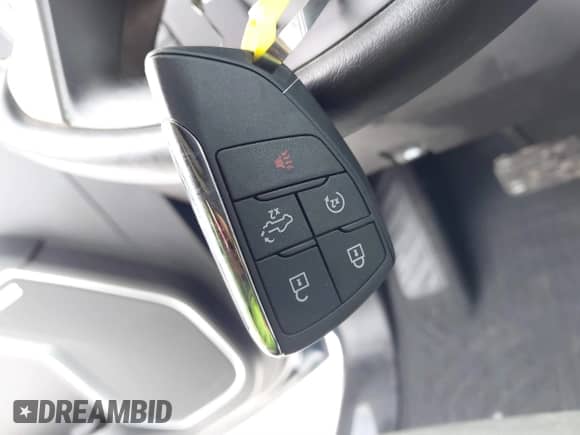 2022 Chevrolet Silverado 1500 LTZ z VIN 2GCUDGED8N1511011, wystawiony jako IAAI lot #41378959 z przebiegiem 30 665 mil mil oraz . Historia ofert i sprzedaży dostępna na DreamBid. Obrazek 11.