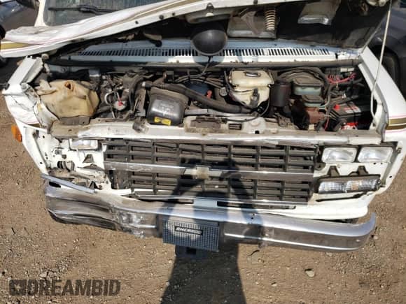1992 Chevrolet Chevy Van with VIN 2GBEG25K3N4117707, listed as a Copart auction lot 67318524 with 181,994 mi miles and Salvage title. Bid and sale history available at DreamBid. Image 12.