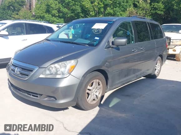 2007 Honda Odyssey EX-L z VIN 5FNRL38787B080046, wystawiony jako IAAI lot #42240227 z przebiegiem 138 073 mil mil oraz . Historia ofert i sprzedaży dostępna na DreamBid. Obrazek 2.