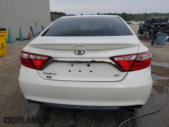 2017 Toyota Camry LE с VIN 4T1BF1FKXHU279575, выставлен на аукционе Copart как лот 53484935 с пробегом Не указан миль и Списание • Salvage title. История ставок и продаж доступна на DreamBid. Изображение 6.