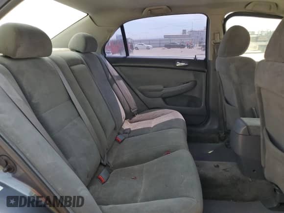 2006 Honda Accord EX z VIN 1HGCM56716A067147, wystawiony jako Copart lot #68160945 z przebiegiem 165 188 mil mil oraz Szkoda całkowita • Salvage title. Historia ofert i sprzedaży dostępna na DreamBid. Obrazek 10.