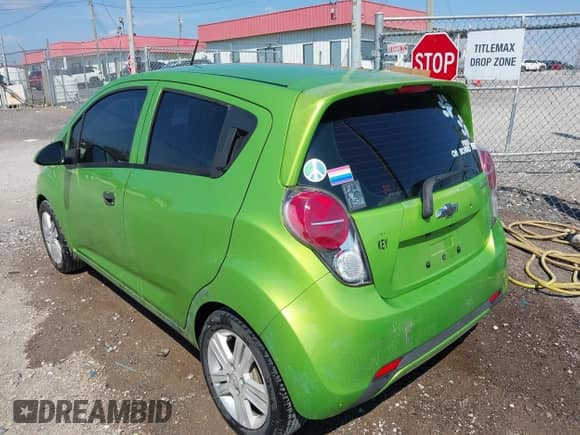 2015 Chevrolet Spark LS with VIN KL8CB6S91FC804765, listed as a IAAI auction lot 43200980 with 114,926 mi miles and . Bid and sale history available at DreamBid. Image 3.