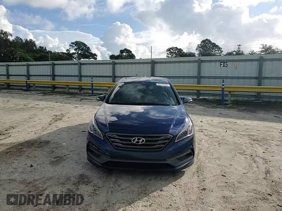 2017 Hyundai Sonata Sport с VIN 5NPE34AFXHH449210, выставлен на аукционе Copart как лот 85759785 с пробегом 66 772 миль миль и Списание • Salvage title. История ставок и продаж доступна на DreamBid. Изображение 13.