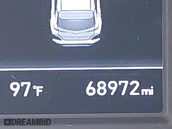 2020 Hyundai Kona SE z VIN KM8K12AA0LU504596, wystawiony jako IAAI lot #43075088 z przebiegiem 68 972 mil mil oraz . Historia ofert i sprzedaży dostępna na DreamBid. Obrazek 16.