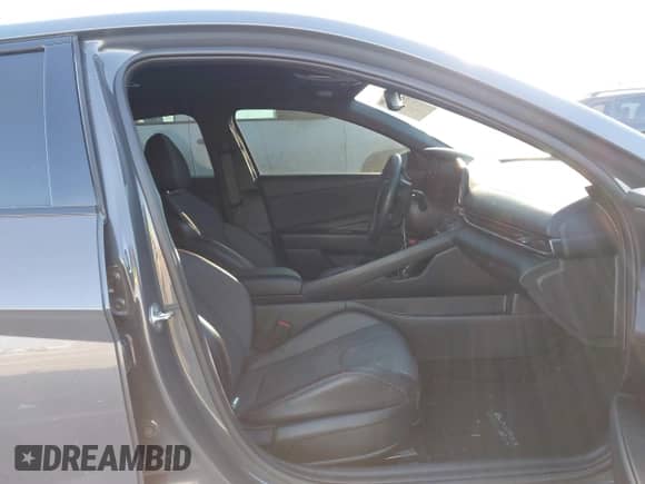 2024 Hyundai Elantra N Line z VIN KMHLR4DF6RU816477, wystawiony jako IAAI lot #43299505 z przebiegiem 15 258 mil mil oraz . Historia ofert i sprzedaży dostępna na DreamBid. Obrazek 5.