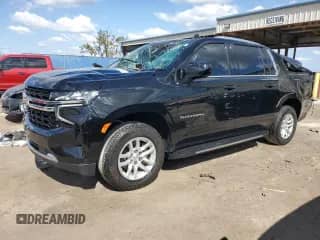 2023 Chevrolet Suburban LS с VIN 1GNSCBKD3PR514241, выставлен на аукционе Copart как лот 77243784 с пробегом 47 622 миль миль и На запчасти • Non repairable. История ставок и продаж доступна на DreamBid. Изображение 1.