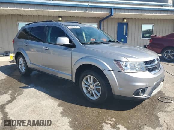 2016 Dodge Journey SXT with VIN 3C4PDCBB8GT181106, listed as a Copart auction lot 84631845 with 153,767 mi miles and Salvage title. Bid and sale history available at DreamBid. Image 4.