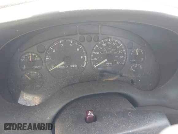 2003 Chevrolet S-10 LS с VIN 1GCCS14H038188439, выставлен на аукционе IAAI как лот 42543738 с пробегом 185 862 миль миль и . История ставок и продаж доступна на DreamBid. Изображение 7.