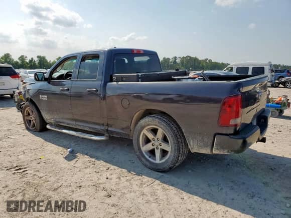 2017 Ram 1500 Tradesman z VIN 1C6RR6FG6HS524135, wystawiony jako Copart lot #59474205 z przebiegiem 180 938 mil mil oraz Szkoda całkowita • Salvage title. Historia ofert i sprzedaży dostępna na DreamBid. Obrazek 2.