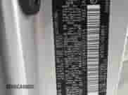 2005 Toyota Camry STD z VIN 4T1BE32KX5U572554, wystawiony jako Copart lot #48106365 z przebiegiem 188 164 mil mil oraz Szkoda całkowita • Salvage title. Historia ofert i sprzedaży dostępna na DreamBid. Obrazek 14.