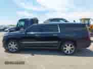 2015 Cadillac Escalade ESV Premium z VIN 1GYS4JKJ1FR290370, wystawiony jako IAAI lot #42798963 z przebiegiem 179 935 mil mil oraz . Historia ofert i sprzedaży dostępna na DreamBid. Obrazek 14.