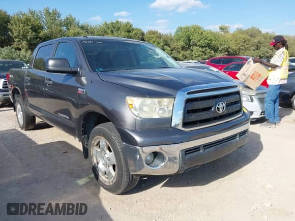 2012 Toyota Tundra с VIN 5TFDY5F1XCX248615, выставлен на аукционе IAAI как лот 43421269 с пробегом 309 736 миль миль и . История ставок и продаж доступна на DreamBid. Изображение 1.