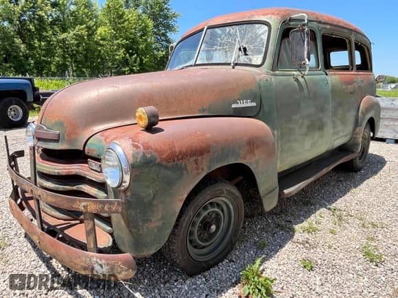 1953 Chevrolet Suburban с VIN H53K032117, выставлен на аукционе Copart как лот 83868164 с пробегом Не указан миль и Чистый • Clean title. История ставок и продаж доступна на DreamBid. Изображение 2.