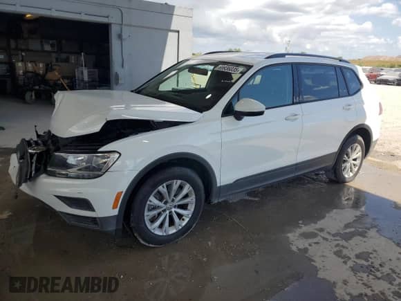 2019 Volkswagen Tiguan S с VIN 3VV1B7AX5KM086779, выставлен на аукционе Copart как лот 69936035 с пробегом 71 647 миль миль и На запчасти • Non repairable. История ставок и продаж доступна на DreamBid. Изображение 1.