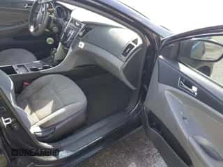 2013 Hyundai Sonata GLS with VIN 5NPEB4AC6DH735560, listed as a IAAI auction lot 43360840 with 111,509 mi miles and . Bid and sale history available at DreamBid. Image 5.