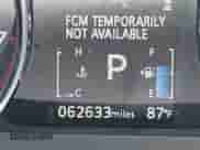 2021 Mitsubishi Outlander ES z VIN JA4ARUAUXMU019523, wystawiony jako IAAI lot #42336090 z przebiegiem 62 633 mil mil oraz . Historia ofert i sprzedaży dostępna na DreamBid. Obrazek 15.