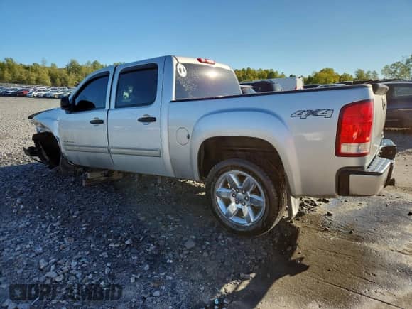 2013 GMC Sierra 1500 SLE z VIN 3GTP2VE73DG191779, wystawiony jako Copart lot #84291085 z przebiegiem 156 115 mil mil oraz Szkoda całkowita • Salvage title. Historia ofert i sprzedaży dostępna na DreamBid. Obrazek 2.