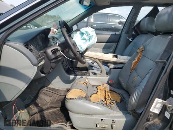 1996 Honda Accord EX z VIN 1HGCE6675TA014966, wystawiony jako Copart lot #61336605 z przebiegiem 240 047 mil mil oraz Szkoda całkowita • Salvage title. Historia ofert i sprzedaży dostępna na DreamBid. Obrazek 7.