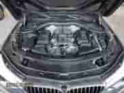 2019 BMW 7 Series M760i xDrive с VIN WBA7H6C55KG614986, выставлен на аукционе Copart как лот 84023164 с пробегом 59 222 миль миль и На запчасти • Non repairable. История ставок и продаж доступна на DreamBid. Изображение 11.