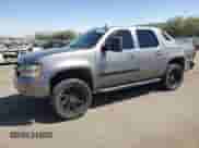 2007 Chevrolet Avalanche 3LT z VIN 3GNEC12017G311739, wystawiony jako Copart lot #70308954 z przebiegiem 150 897 mil mil oraz Szkoda całkowita • Salvage title. Historia ofert i sprzedaży dostępna na DreamBid. Obrazek 1.