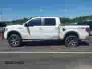 2012 Ford F-150 XL z VIN 1FTFW1EF9CFC87299, wystawiony jako IAAI lot #43103585 z przebiegiem 215 825 mil mil oraz . Historia ofert i sprzedaży dostępna na DreamBid. Obrazek 14.