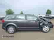 2015 Dodge Journey American Value z VIN 3C4PDCAB9FT620121, wystawiony jako IAAI lot #43000706 z przebiegiem 80 120 mil mil oraz . Historia ofert i sprzedaży dostępna na DreamBid. Obrazek 14.