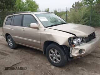 2004 Toyota Highlander with VIN JTEEP21A540010349, listed as a IAAI auction lot 42376355 with 272,792 mi miles and . Bid and sale history available at DreamBid. Image 1.