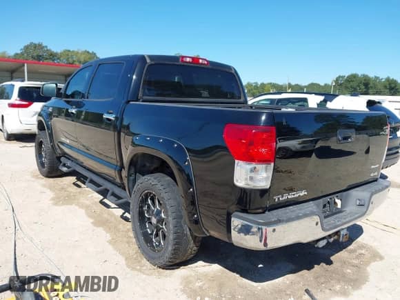 2013 Toyota Tundra Limited с VIN 5TFHW5F18DX298812, выставлен на аукционе IAAI как лот 43409834 с пробегом 304 727 миль миль и . История ставок и продаж доступна на DreamBid. Изображение 3.
