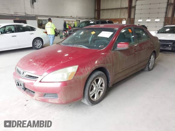 2007 Honda Accord LX SE with VIN 1HGCM56357A187029, listed as a IAAI auction lot 42921782 with Not provided miles and . Bid and sale history available at DreamBid. Image 2.