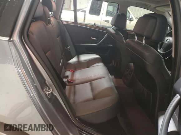 2010 BMW 5 Series 535i xDrive with VIN WBAPT7C50AC238031, listed as a Copart auction lot 81636795 with 84,746 mi miles and Clean title. Bid and sale history available at DreamBid. Image 10.