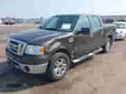 2008 Ford F-150 XLT z VIN 1FTPW14V58FA99836, wystawiony jako IAAI lot #43174947 z przebiegiem 189 550 mil mil oraz . Historia ofert i sprzedaży dostępna na DreamBid. Obrazek 17.