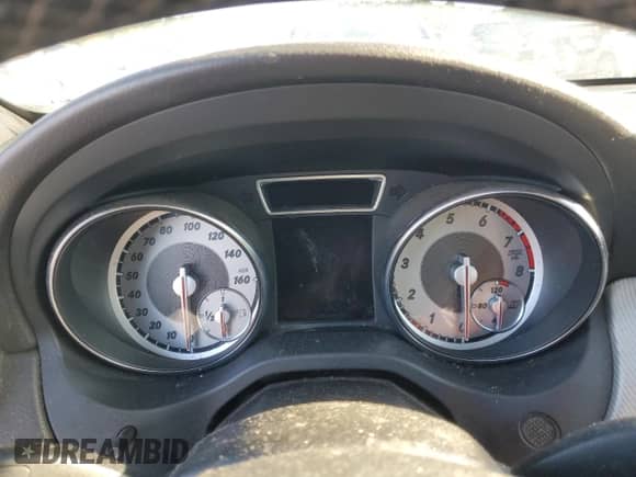 2015 Mercedes-Benz CLA 250 with VIN WDDSJ4GBXFN258533, listed as a Copart auction lot 87038645 with Not provided miles and Clean title. Bid and sale history available at DreamBid. Image 9.