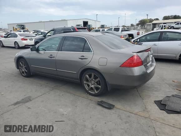 2006 Honda Accord EX with VIN 1HGCM56796A126137, listed as a Copart auction lot 81756805 with 150,833 mi miles and Salvage title. Bid and sale history available at DreamBid. Image 2.