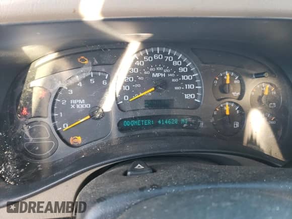 2003 Chevrolet Suburban Z71 с VIN 3GNFK16Z13G114628, выставлен на аукционе Copart как лот 73134894 с пробегом 414 628 миль миль и На запчасти • Non repairable. История ставок и продаж доступна на DreamBid. Изображение 9.