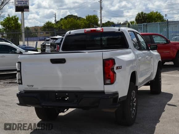 2023 Chevrolet Colorado 4WD Z71 с VIN 1GCPTDEK6P1211943, выставлен на аукционе Copart как лот 86479025 с пробегом 19 802 миль миль и Списание • Salvage title. История ставок и продаж доступна на DreamBid. Изображение 5.