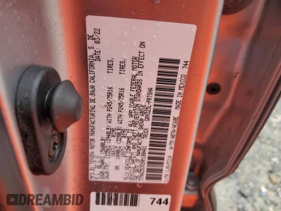 2022 Toyota Tacoma SR5 с VIN 3TMAZ5CN3NM180481, выставлен на аукционе Copart как лот 81331005 с пробегом 31 323 миль миль и Списание • Salvage title. История ставок и продаж доступна на DreamBid. Изображение 12.