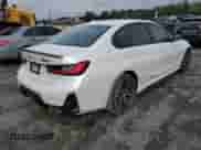 2023 BMW 3 Series 330e xDrive z VIN 3MW39FS02P8D08576, wystawiony jako Copart lot #71791275 z przebiegiem 78 069 mil mil oraz Szkoda całkowita • Salvage title. Historia ofert i sprzedaży dostępna na DreamBid. Obrazek 3.