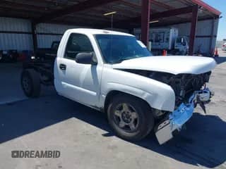 2006 Chevrolet Silverado 1500 Work Truck с VIN 3GCEC14X86G197028, выставлен на аукционе IAAI как лот 42933273 с пробегом Не указан миль и . История ставок и продаж доступна на DreamBid. Изображение 1.