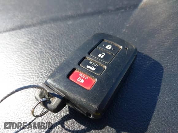 2015 Toyota Camry LE с VIN 4T1BD1FK0FU145435, выставлен на аукционе IAAI как лот 43471133 с пробегом 207 801 миль миль и . История ставок и продаж доступна на DreamBid. Изображение 11.