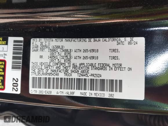 2024 Toyota Tacoma SR5 z VIN 3TMLB5JNXRM054348, wystawiony jako IAAI lot #42437739 z przebiegiem 11 274 mil mil oraz . Historia ofert i sprzedaży dostępna na DreamBid. Obrazek 9.