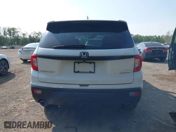 2019 Honda Passport EX-L with VIN 5FNYF8H56KB029748, listed as a IAAI auction lot 42405028 with 59,009 mi miles and . Bid and sale history available at DreamBid. Image 17.