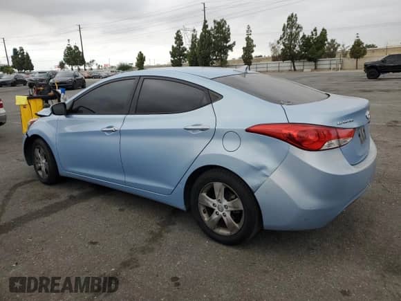 2013 Hyundai Elantra GLS с VIN KMHDH4AE9DU713985, выставлен на аукционе Copart как лот 71992695 с пробегом Не указан миль и Списание • Salvage title. История ставок и продаж доступна на DreamBid. Изображение 2.
