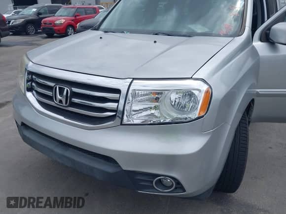2014 Honda Pilot EX-L z VIN 5FNYF4H52EB049976, wystawiony jako IAAI lot #42957223 z przebiegiem 201 957 mil mil oraz . Historia ofert i sprzedaży dostępna na DreamBid. Obrazek 6.