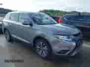 2020 Mitsubishi Outlander SE z VIN JA4AD3A33LJ001719, wystawiony jako IAAI lot #42270888 z przebiegiem 95 794 mil mil oraz . Historia ofert i sprzedaży dostępna na DreamBid. Obrazek 1.