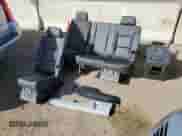 2019 Chevrolet Tahoe Commercial с VIN 1GNSKDEC7KR270507, выставлен на аукционе Copart как лот 50102615 с пробегом 70 110 миль миль и Списание • Salvage title. История ставок и продаж доступна на DreamBid. Изображение 13.