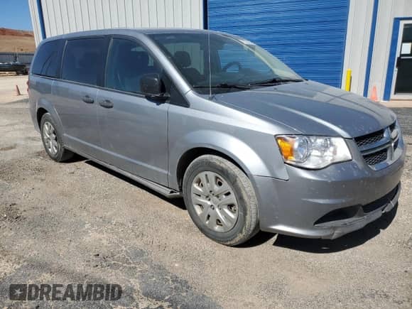 2019 Dodge Grand Caravan SE with VIN 2C4RDGBG6KR796289, listed as a Copart auction lot 86487375 with 521,551 mi miles and Clean title. Bid and sale history available at DreamBid. Image 4.
