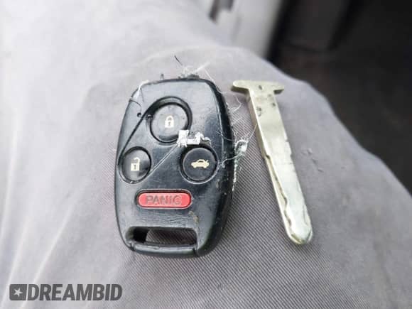 2012 Honda Accord LX z VIN 1HGCP2F31CA169658, wystawiony jako IAAI lot #43400841 z przebiegiem 284 569 mil mil oraz . Historia ofert i sprzedaży dostępna na DreamBid. Obrazek 11.